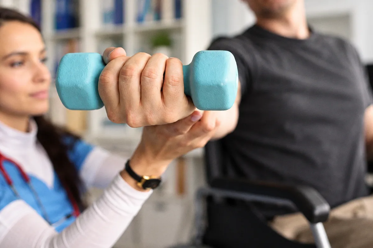 Fisioterapia neurológica urgente y sin pausa tras sufrir un ictus